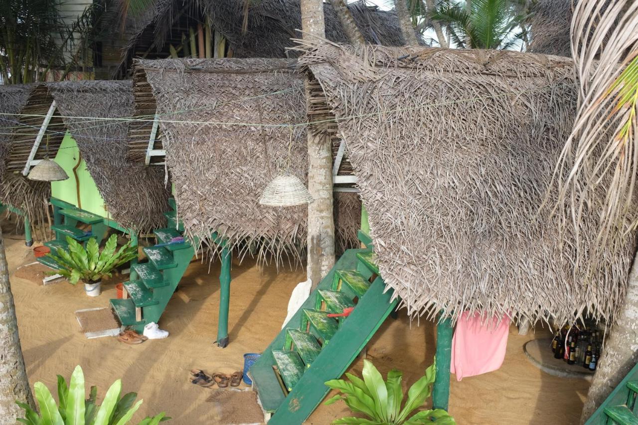 Oynise Beach Cabin كالي المظهر الخارجي الصورة