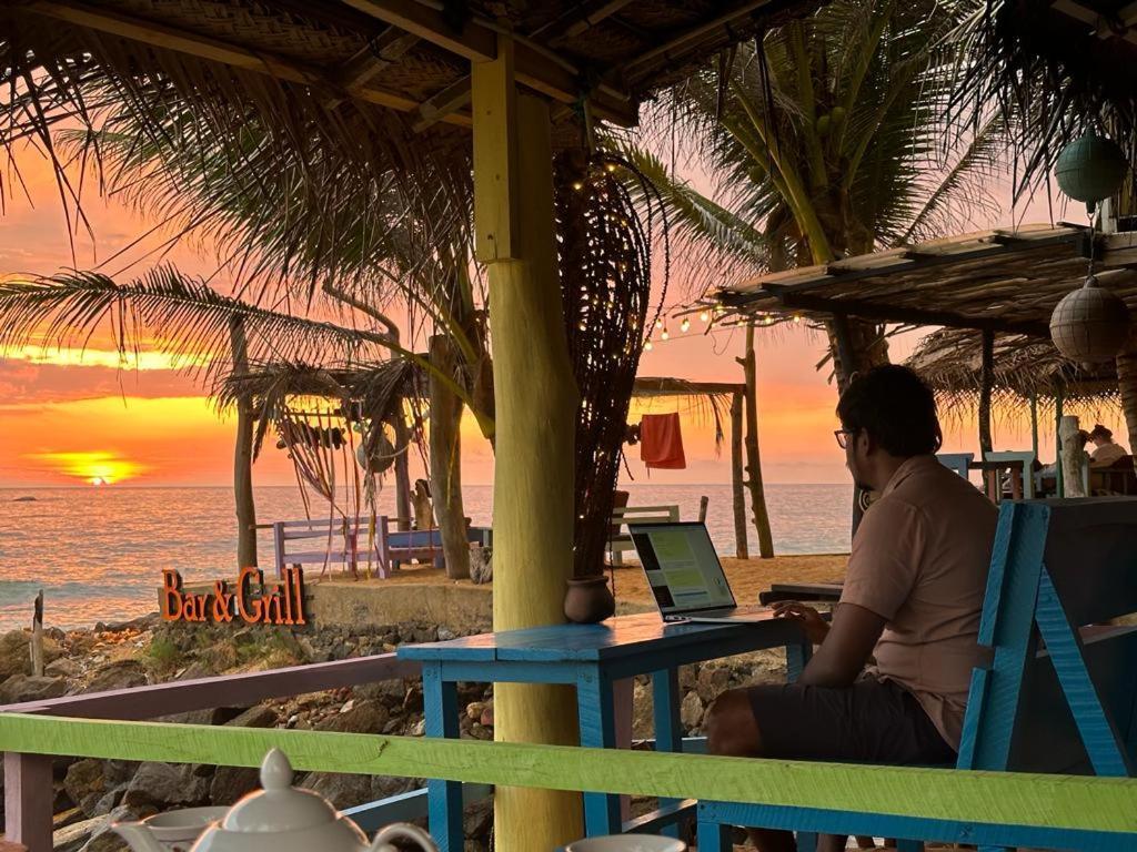 Oynise Beach Cabin كالي المظهر الخارجي الصورة