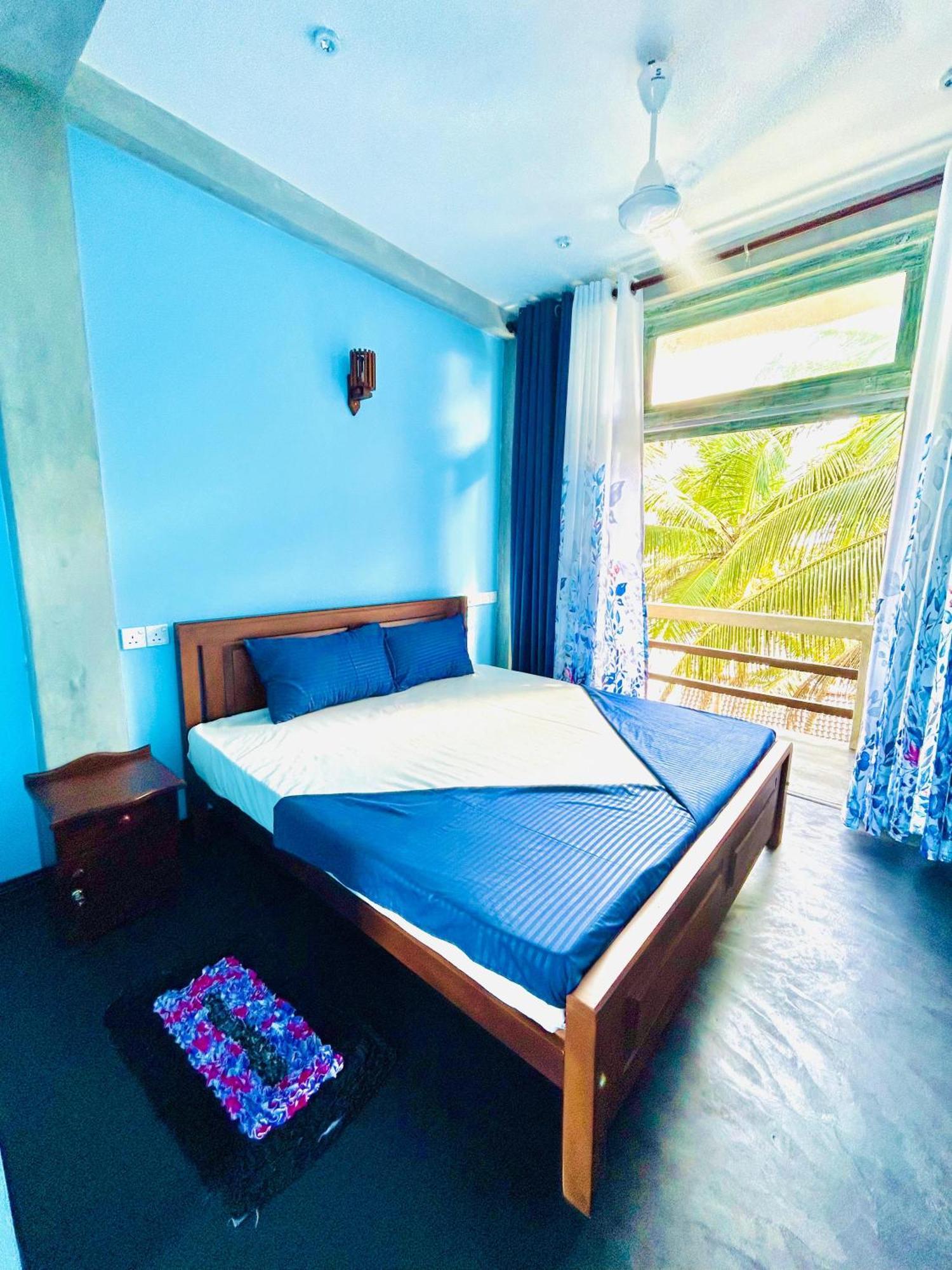 Oynise Beach Cabin كالي الغرفة الصورة
